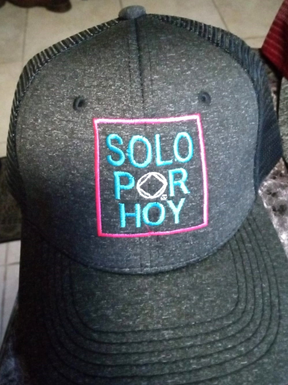 "SOLO POR HOY" Caps