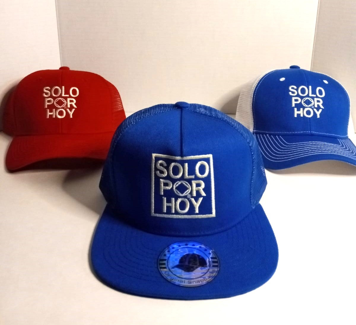 "SOLO POR HOY" Caps